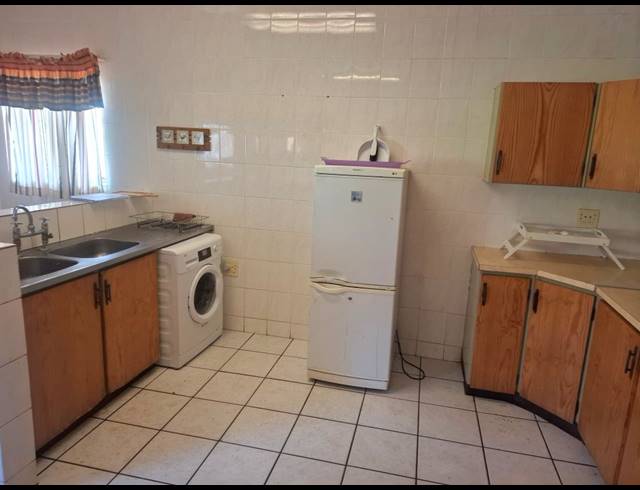 4 BEDROOM HOUSE FOR SALE IN GLEN HARVIE